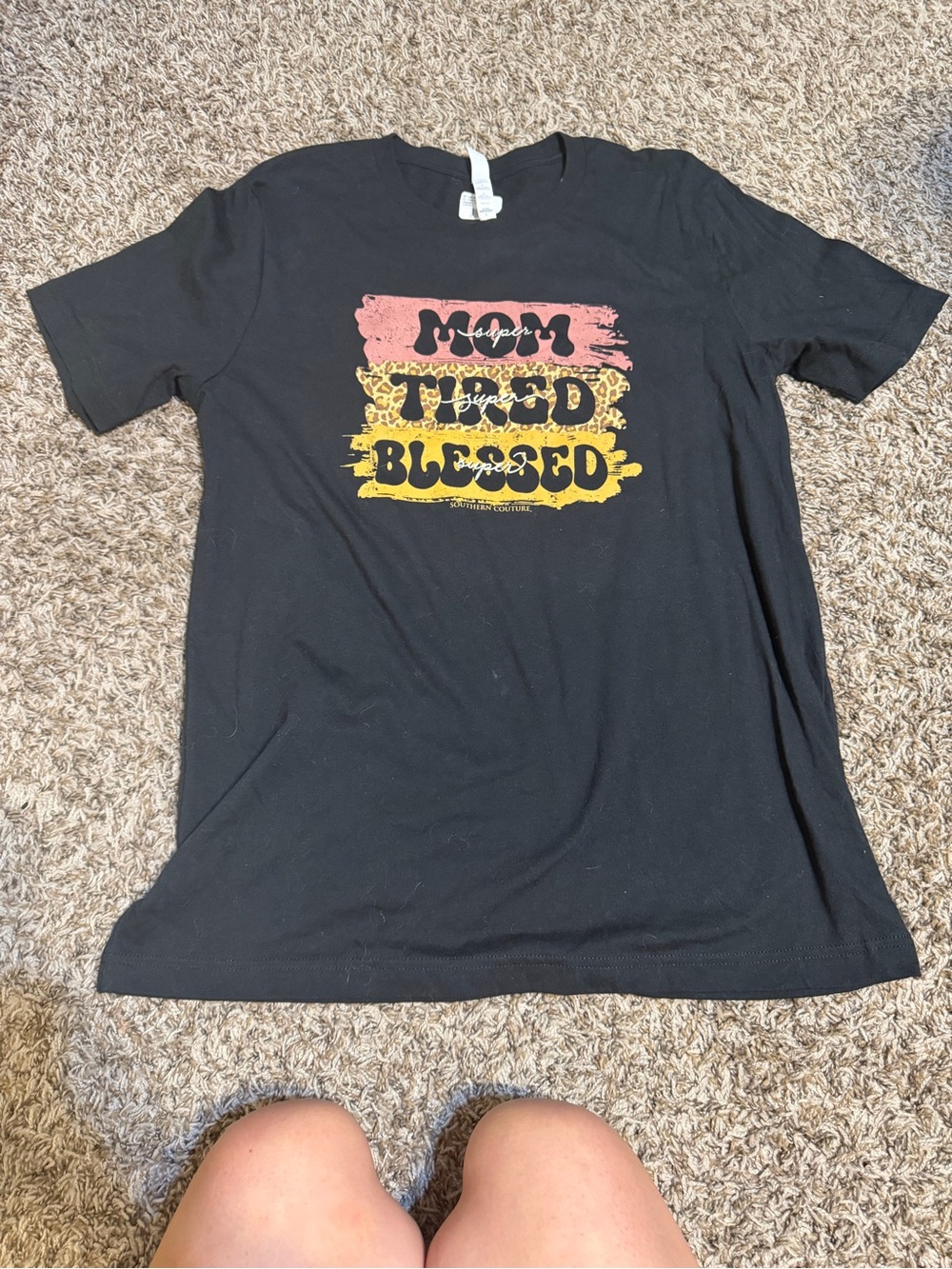 Women’s southern couture mom t-shirt. New! Size large